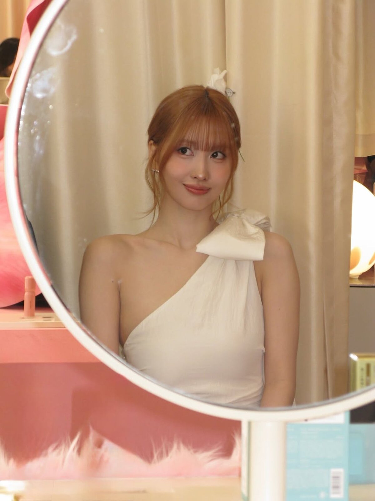 사진 = 모모 SNS 계정