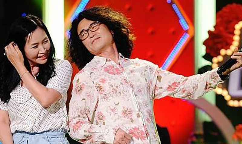 홍서범 전 며느리 "저에게 사과하라"