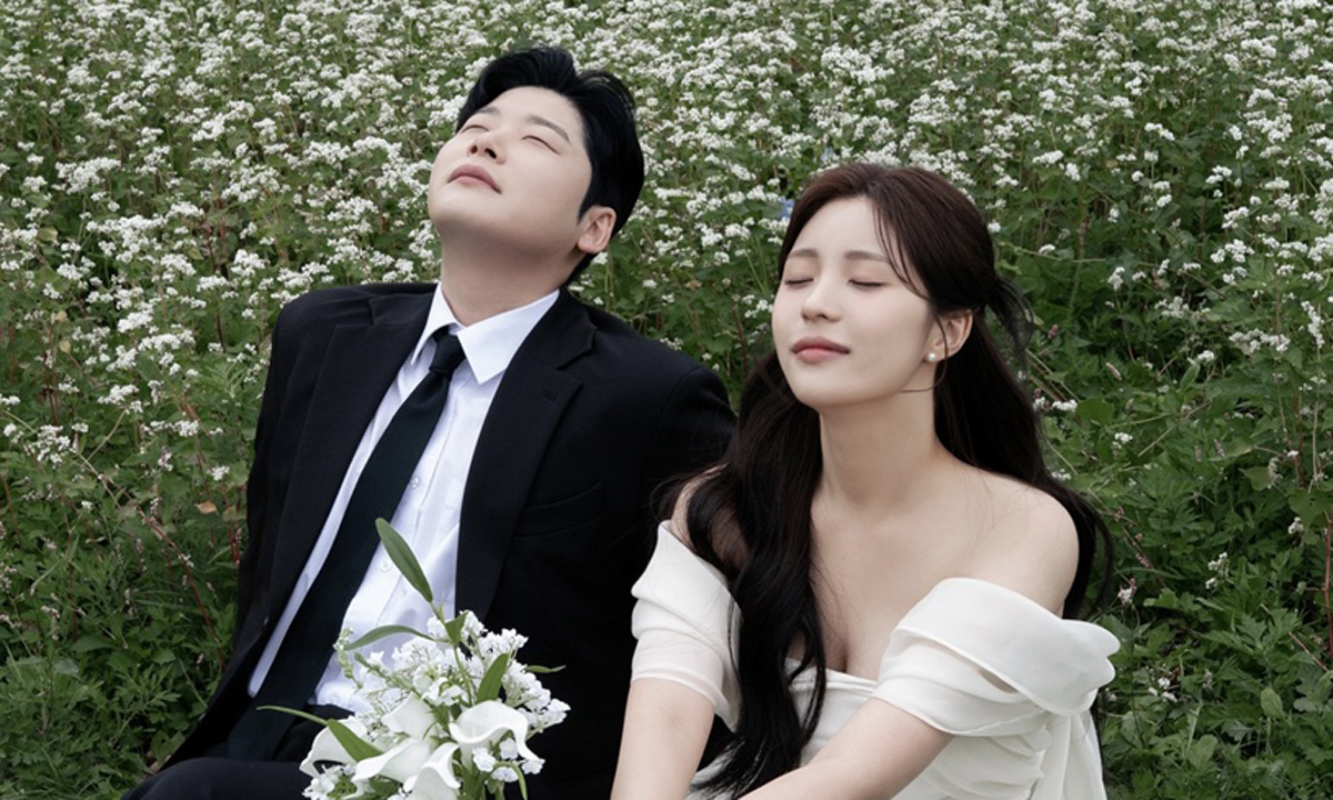 피아노맨, 12일 비연예인 연인과 백년가약