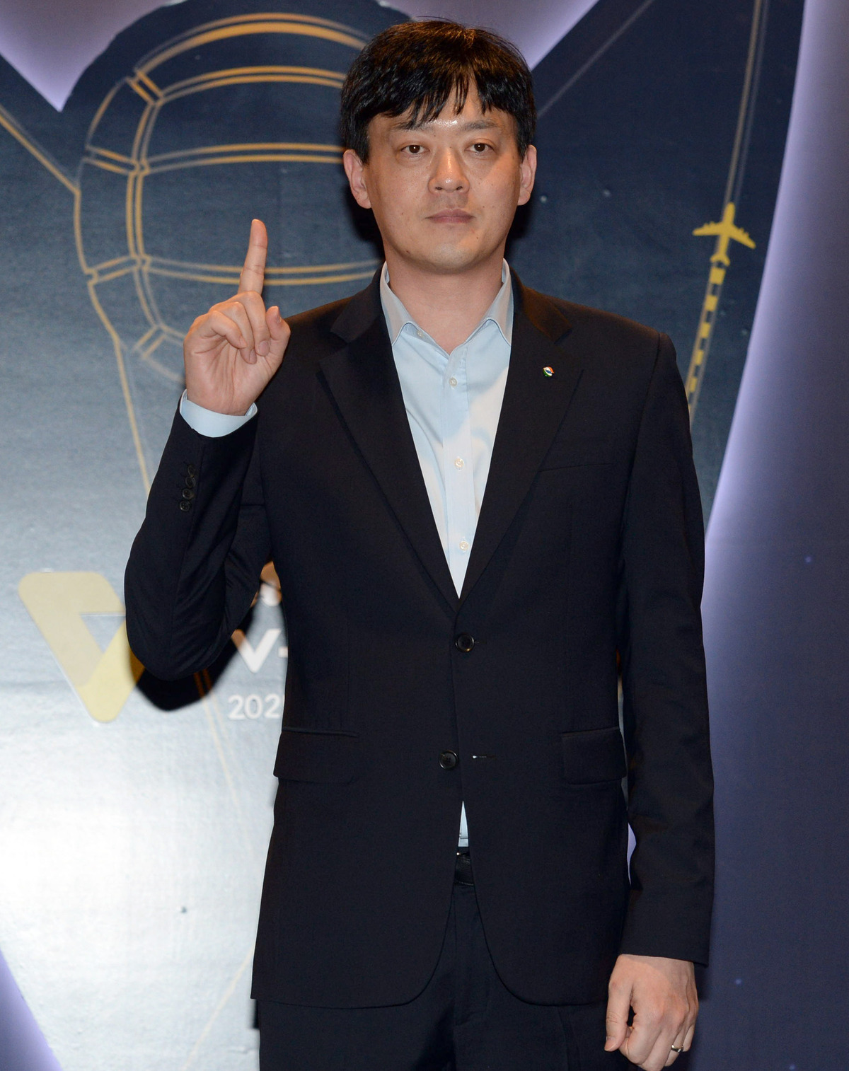 [SW포토] 프로배구 GS칼텍스 이영택 감독의 1위 포∼즈