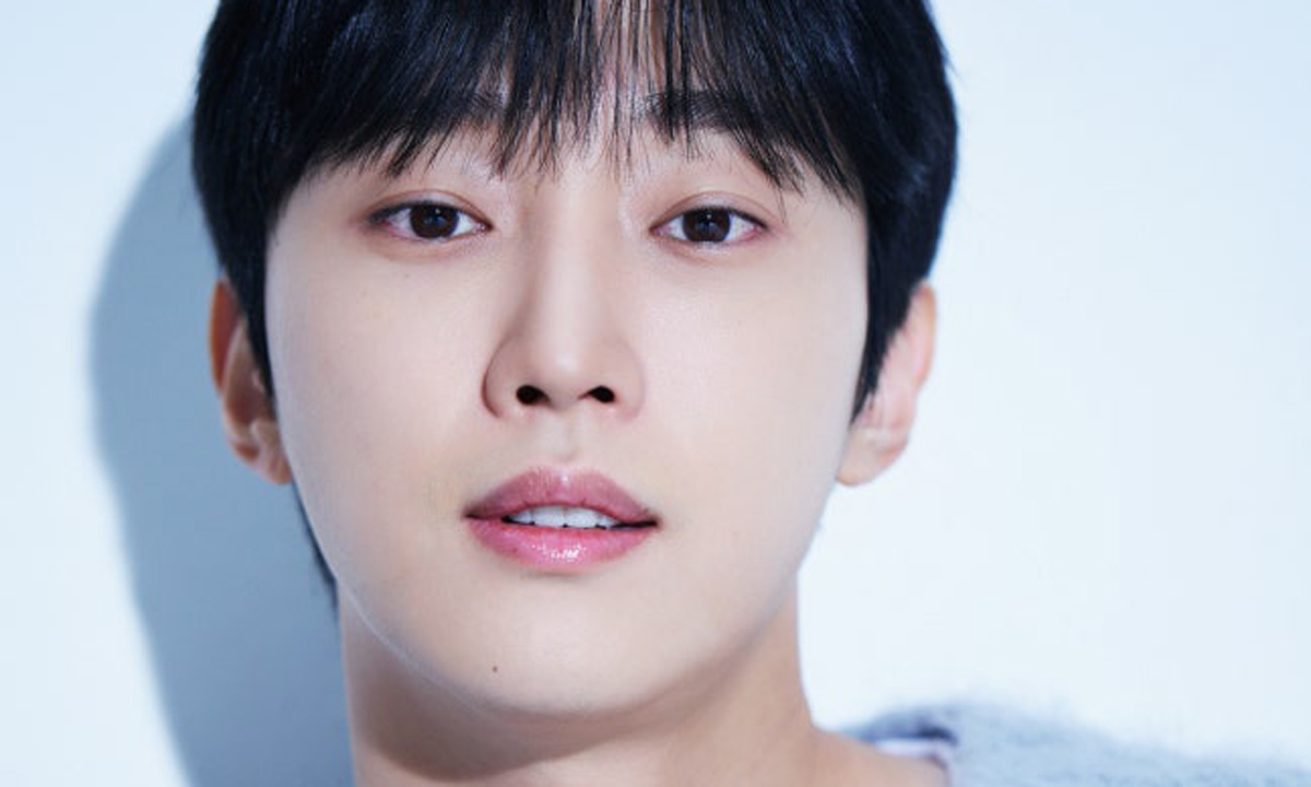 진영, 아이오아이 ‘웃으며 안녕’ 프로듀싱