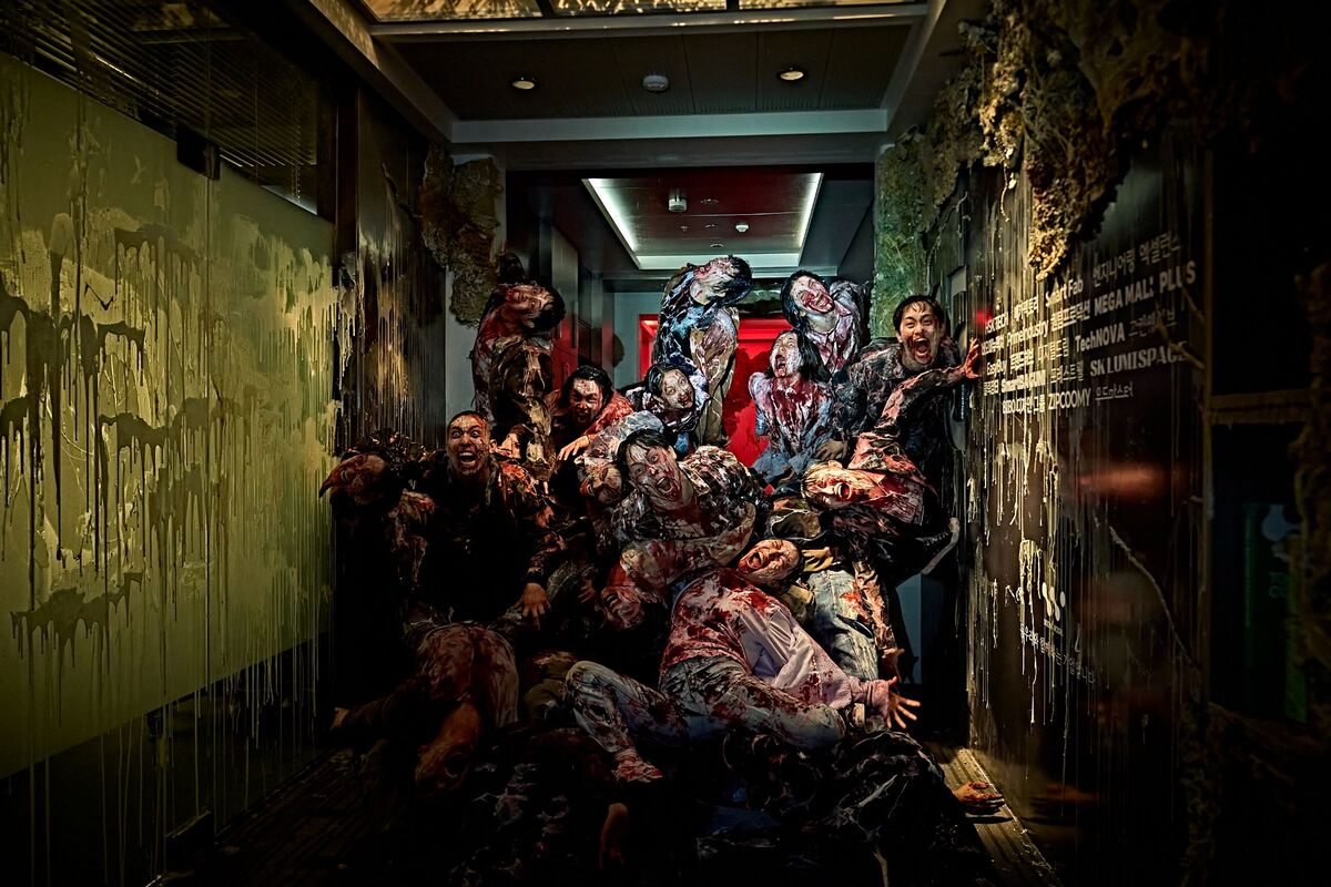 군체 스틸컷. 쇼박스 제공