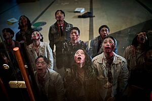 연상호 ‘군체’, 공포의 판 바꾼다