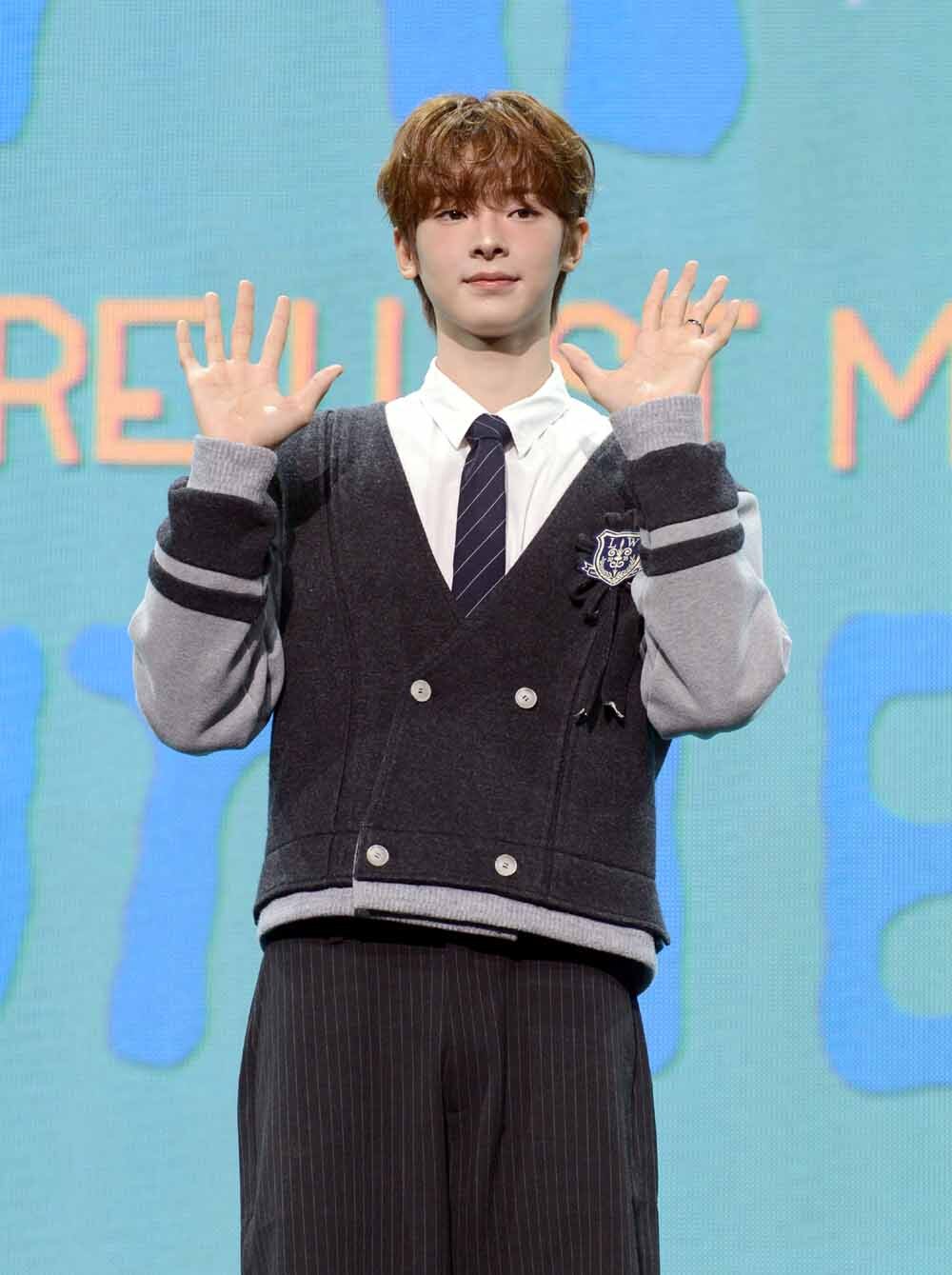 [SW포토]플레어 유 강우진, 인사드려요