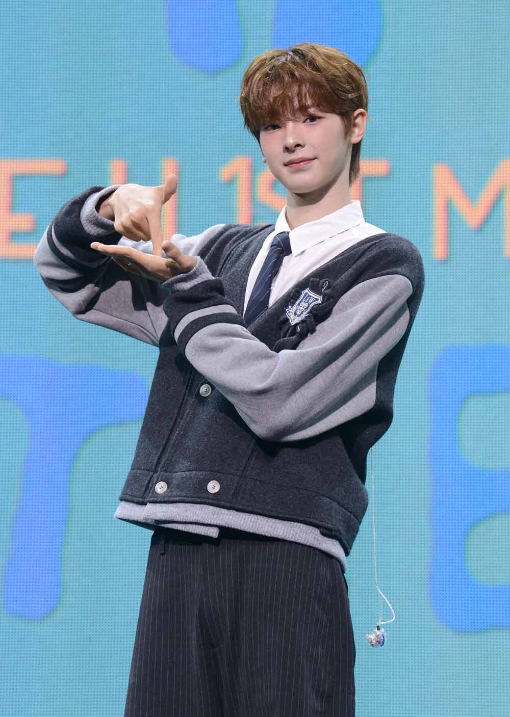 [SW포토]플레어 유 강우진,'포즈 기억해 주세요'