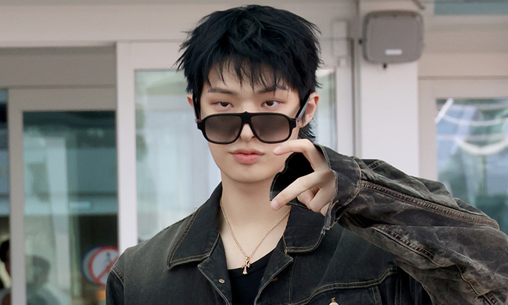 에이티즈 민기, 파리로 향하며 시선 강탈