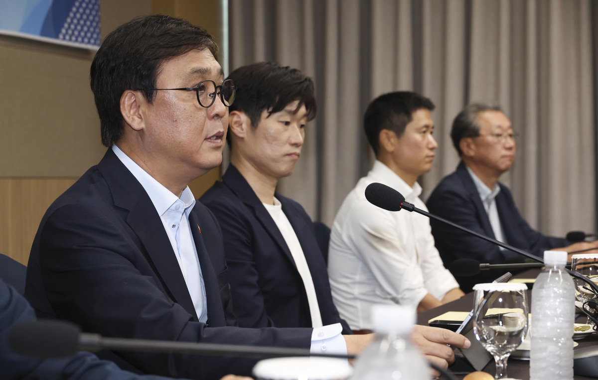 [SW포토] 'K-축구혁신위원회' 출범식 최휘영 위원장 발언