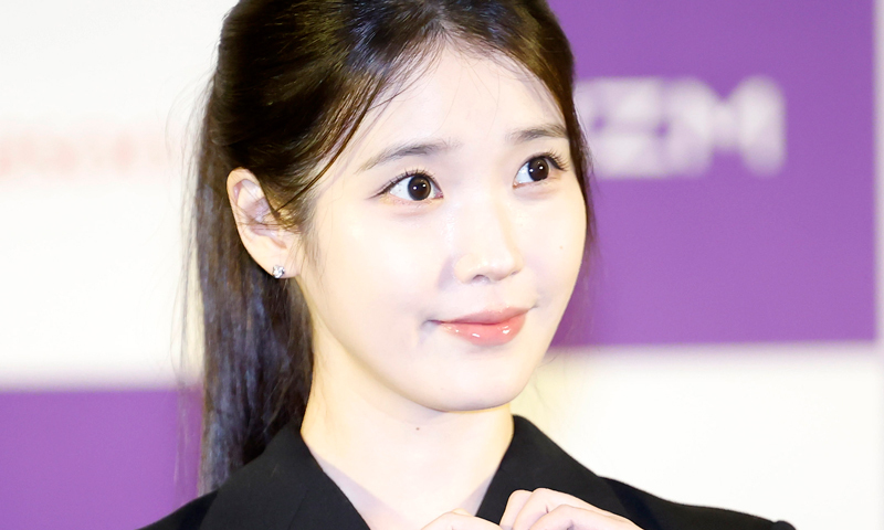 아이유, 귀 상태 악화에 활동 제동