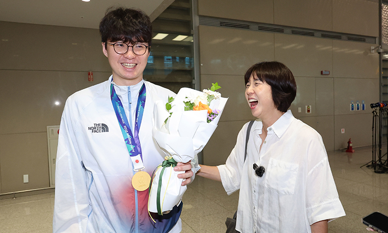 ‘피는 물보다 진하다’… AG에 뜬 금메달 DNA