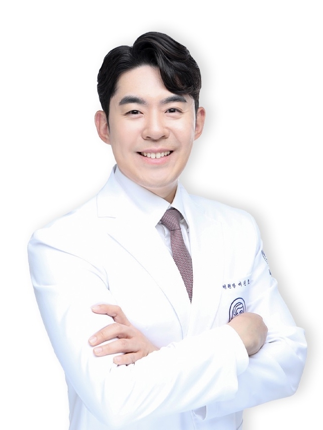 [이진호의 영화 속 건강이야기] 장시간 수영, 익숙하지 않다면 ‘이곳’ 통증 주의해야