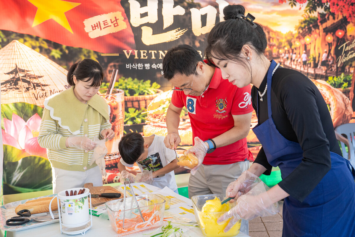 빵빵데이 천안, 18일 폐막…장기수 시장 &${esc.h}34;천안 품격 높이는 대표 축제&${esc.h}34;