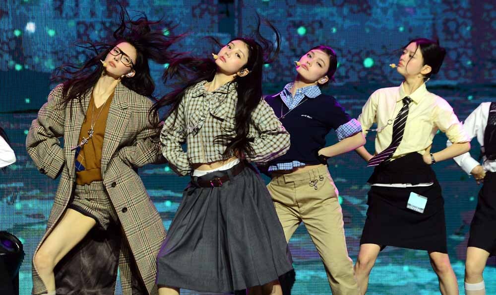 [SW포토]신나는 안무의 아일릿